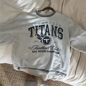Abercrombie & Fitch Gray Crewneck Sweater